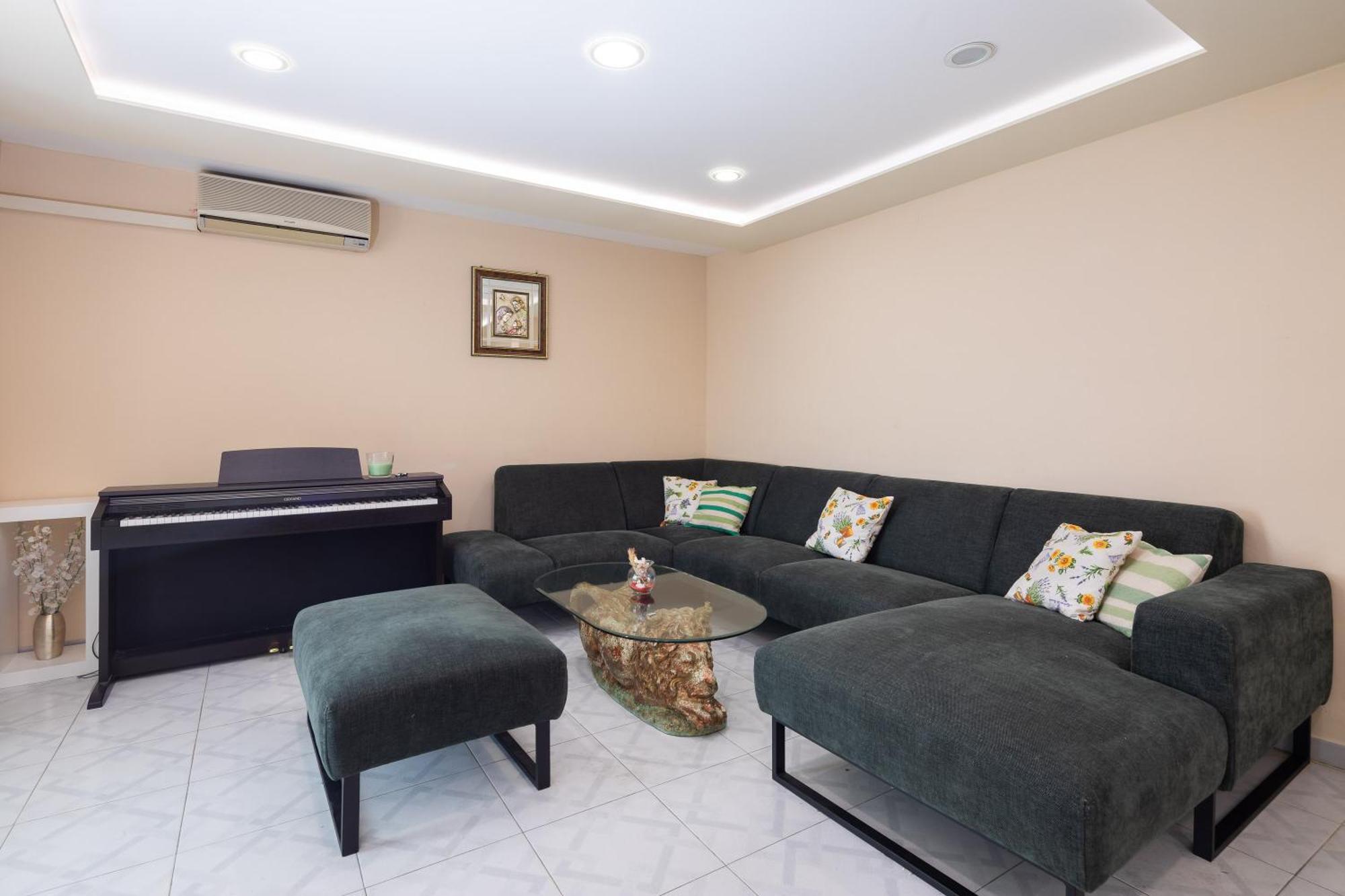Nikola - Near Town Centre Apartament Makarska