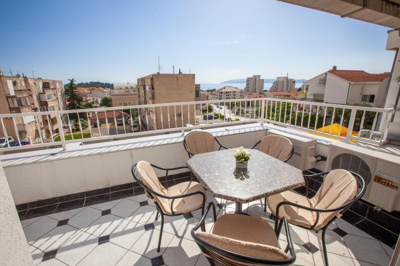Nikola - Near Town Centre Apartmán